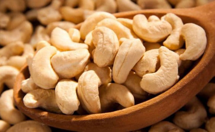 Fresh cashew kernels ready for export